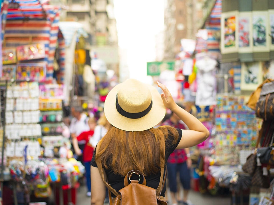 Where to shop for authentic Hong Kong 极速赛车168开奖官网开奖 souvenirs